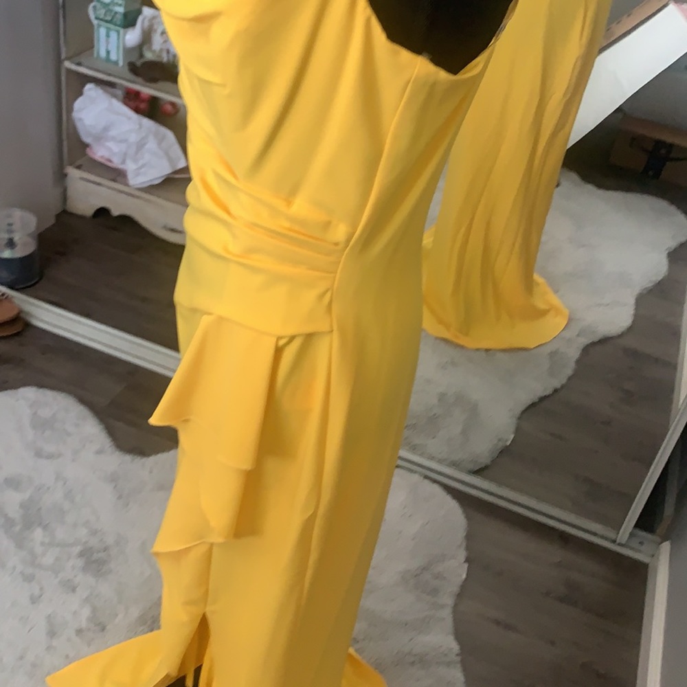 Dress - Picture 5 of 10